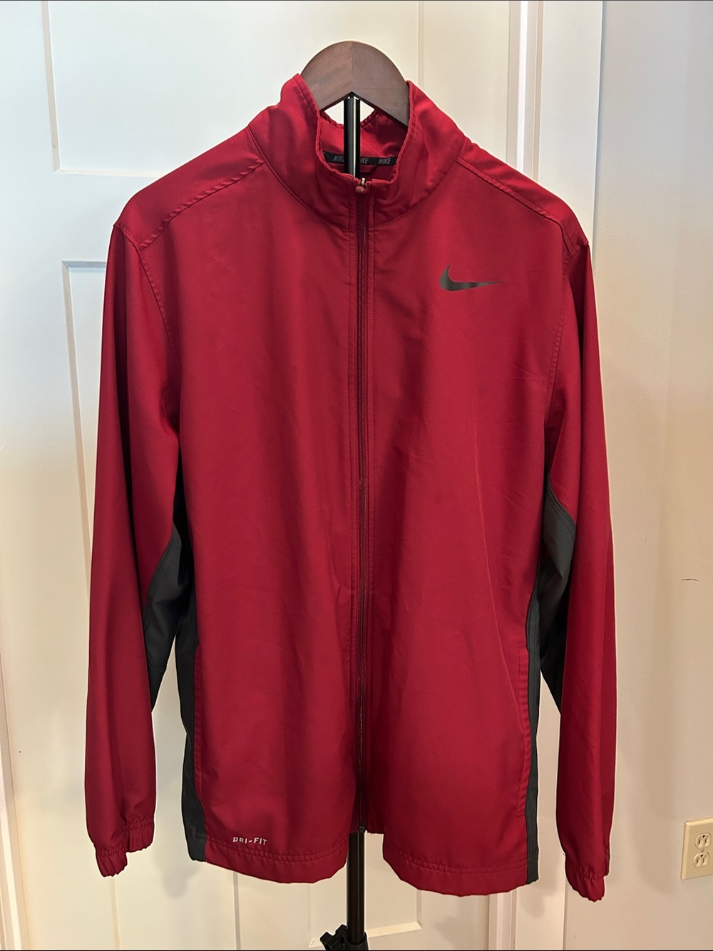 Nike Men’s Red Dri‑FIT Full‑Zip Training Jacket Size L